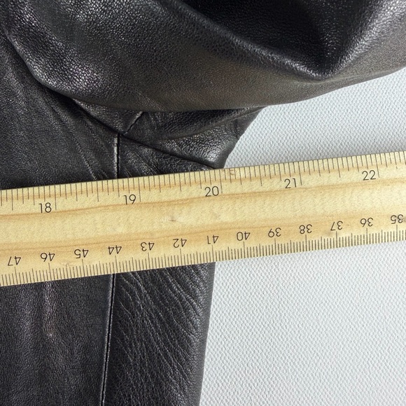 GUCCI Leather Trench Coat Men’s Small Color Black Authenticated REAL REAL - Picture 14 of 16